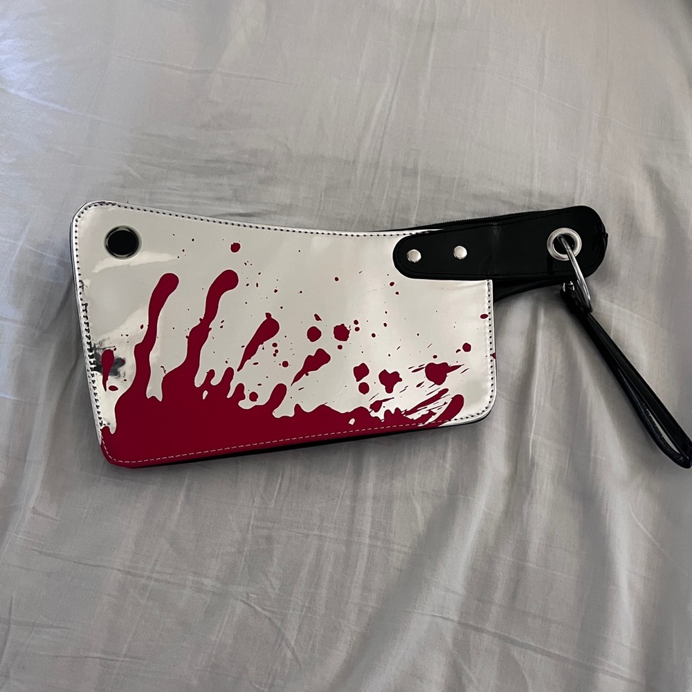 Knife Clutch